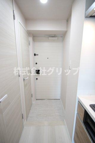 Le'a横濱和田町弐番館の玄関