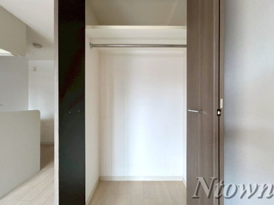 【収納】 | プレサンスSAKAEリバースタイル | 収納のためのスペースです