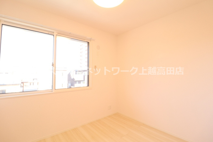 メゾン ド アンソレイエの洋室|洋室3.8帖