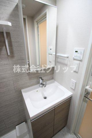 Le'a横濱和田町弐番館の独立洗面台