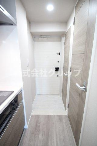 Le'a横濱和田町弐番館の玄関