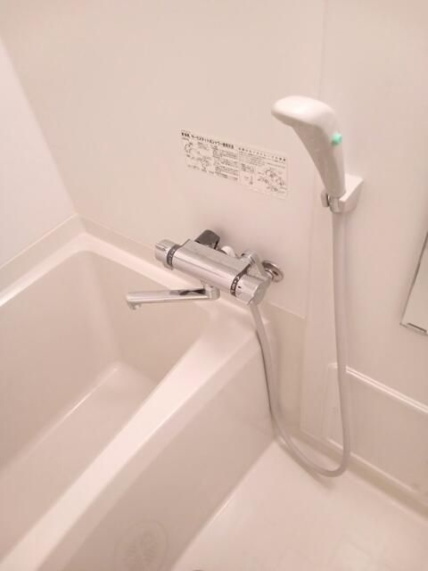 メゾンＹＫの浴室