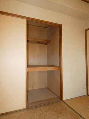 【収納】 | ライオンズガーデン大宮・大和田公園 | 押入（和室　約６.０畳　内装工事前）
