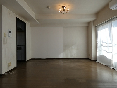 【居間・リビング】 | ライオンズガーデン大宮・大和田公園 | リビング・ダイニング・キッチン（約１１.０畳　内装工事前）