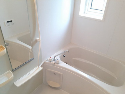 【浴室】 | ペアシティ古河Ⅱ | コンパクトで使いやすいお風呂です