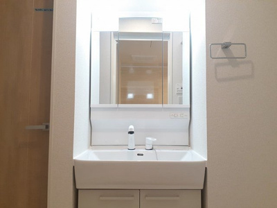 【洗面所】 | クオーレ | 忙しい朝には欠かせない洗面所です