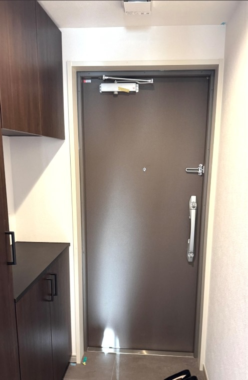 イーストパークス大島・セントラルスクエアの玄関