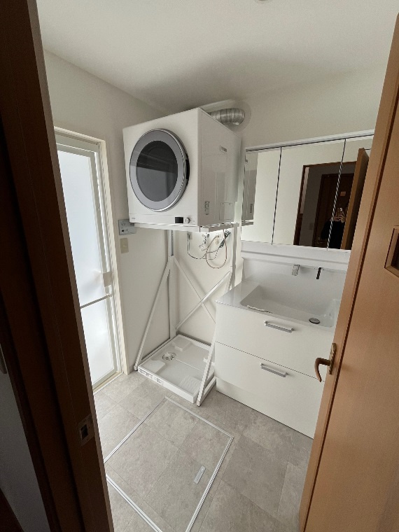 小山戸建の洗面所