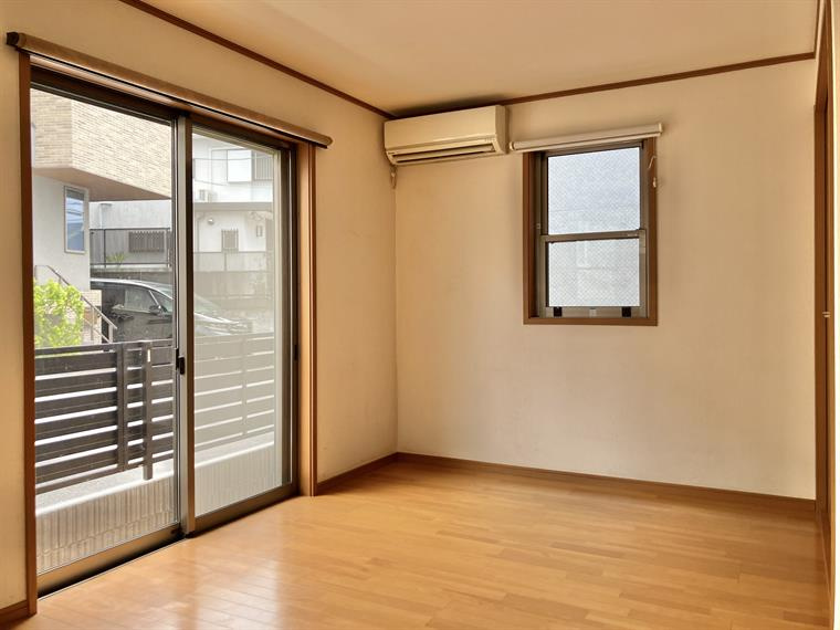 小山戸建の寝室