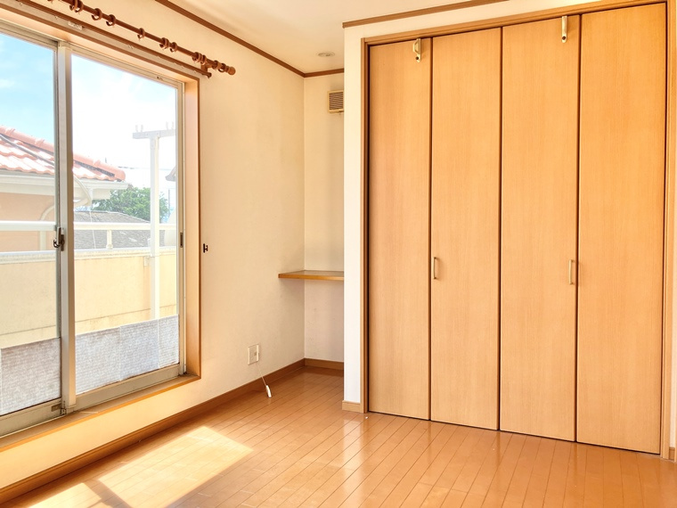 神明町戸建の内装