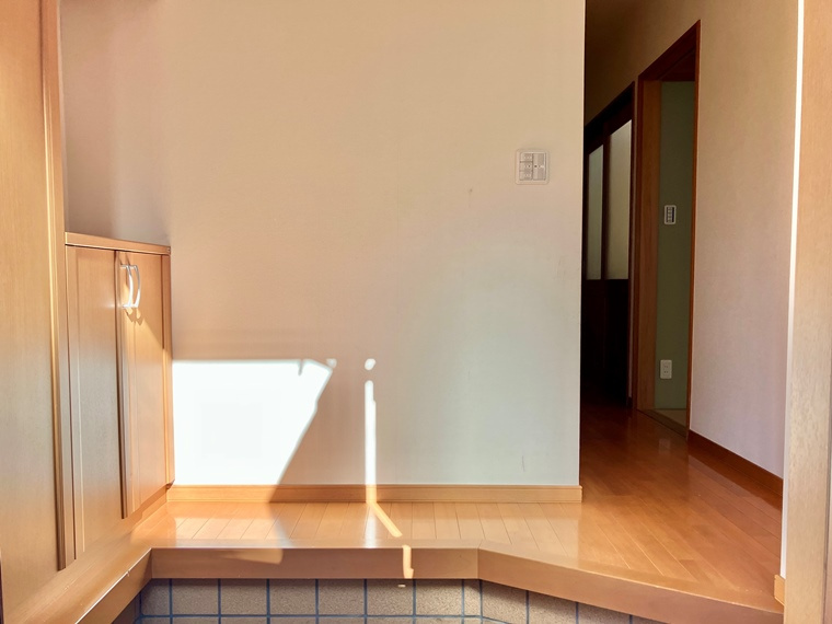 丸山戸建のロビー