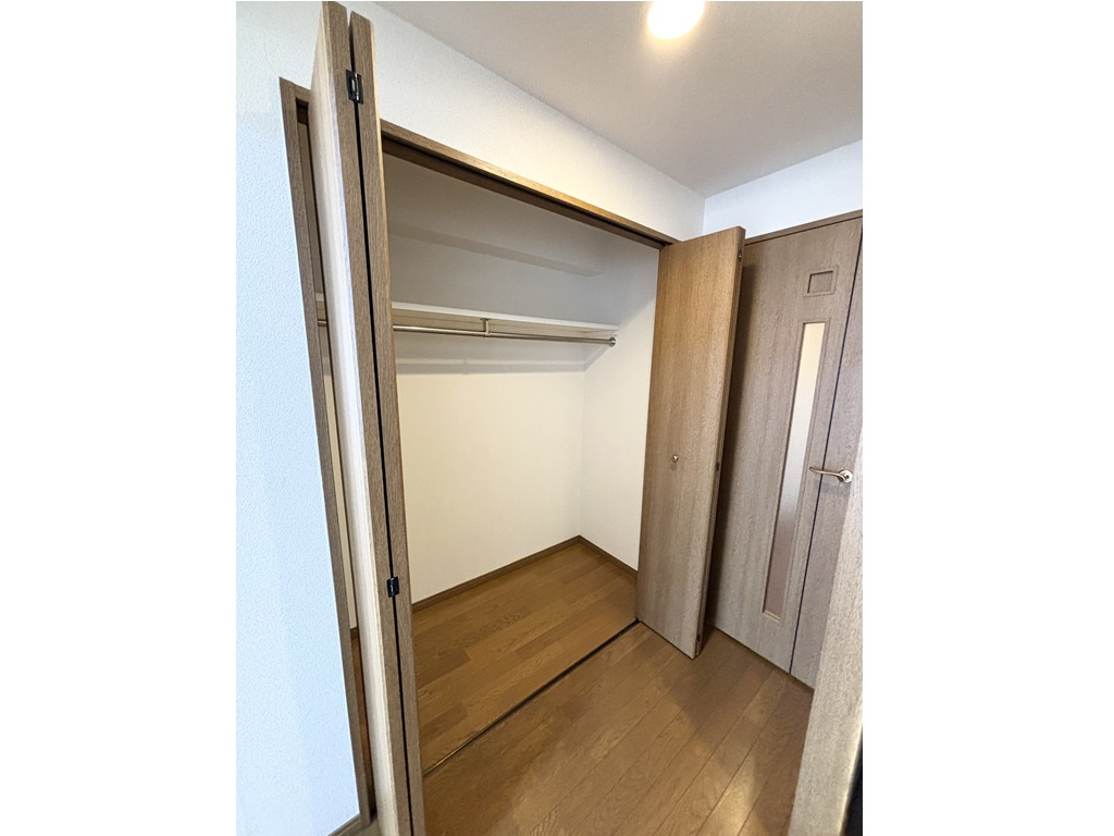 スカイコート銀座東第2の内装|明るい室内です