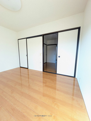 【ロビー】 | タウニィ豊後A | 北側通路もひろびろ
タウニィ豊後A棟202号室　2022/8/6撮影