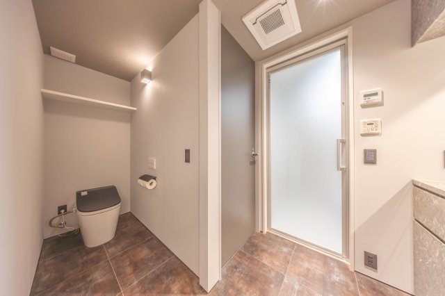 ARROWS EAST Bの内装