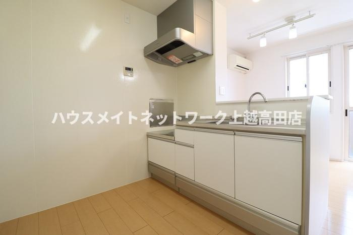 グランシャトー Ⅲのキッチン|対面式キッチン