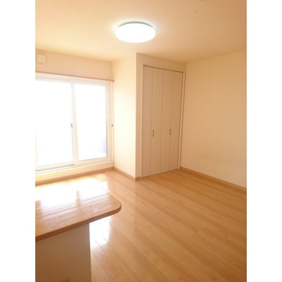 【居間・リビング】 | マリナハイツ