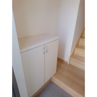 【設備】 | マリナハイツ | シューズボックス