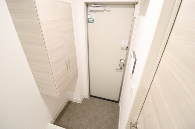La Maison天川原町一丁目　A棟の玄関|玄関