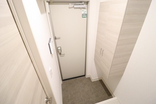 La Maison天川原町一丁目　A棟の玄関|玄関