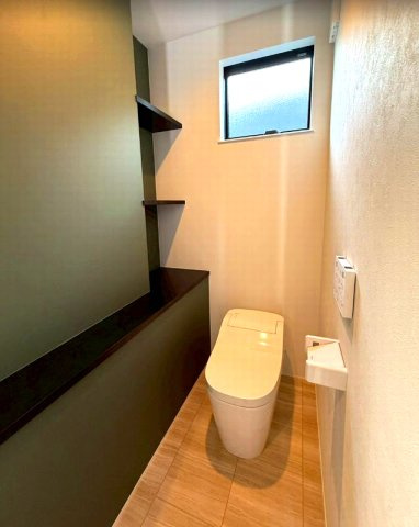 ラフシアNAGANUKIⅡ　新築モデルのトイレ|トイレもきれいです