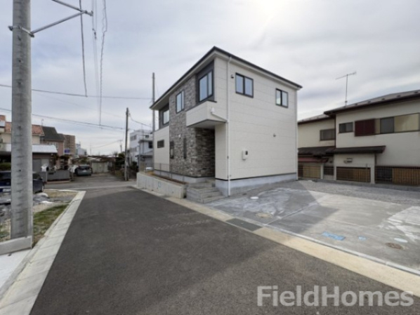 秦野市本町2丁目新築戸建て　1号棟の前面道路含む現地写真|前面道路含む現地写真です。
