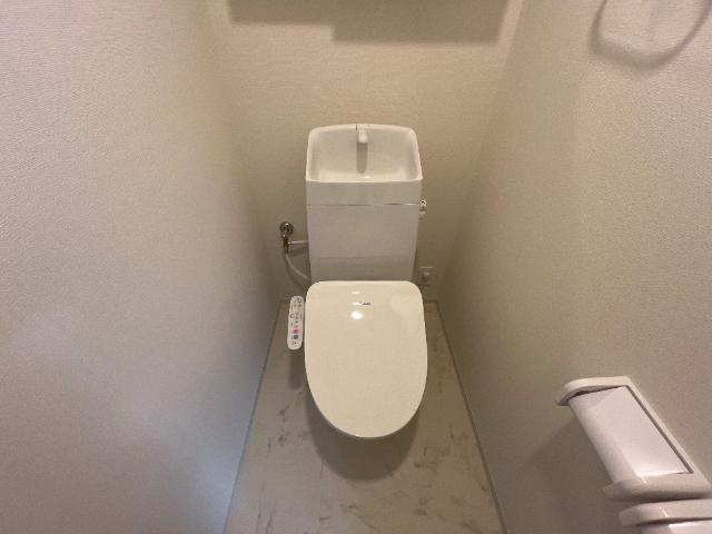 テンテラスのトイレ|シャワー付トイレ