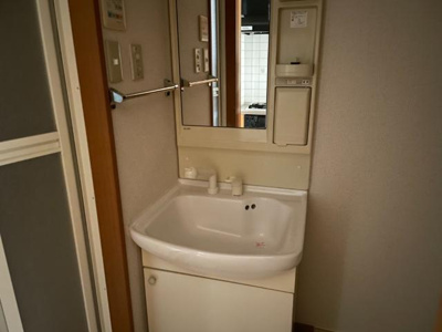 【洗面所】 | パレスサントピアⅤ | 洗髪洗面化粧台