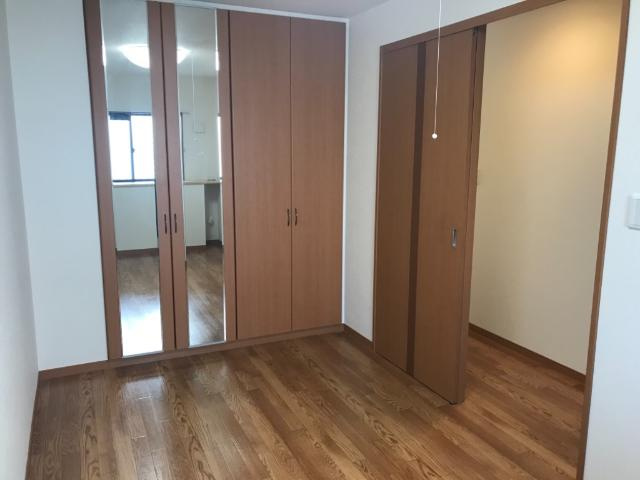 エクレール　シャトーの内装|洋室