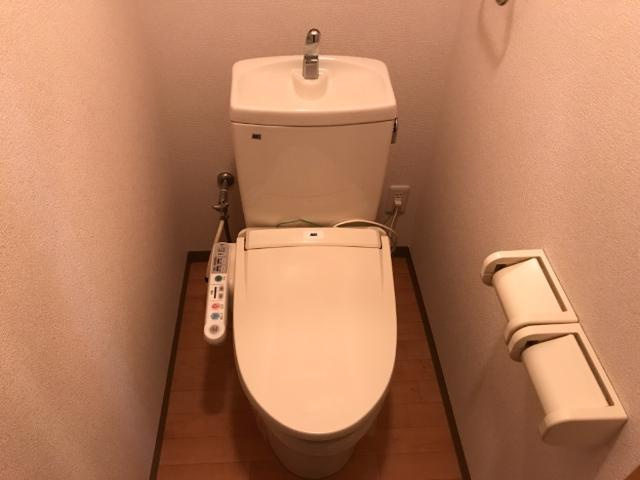 プランドールかの里のトイレ|シャワー付トイレ