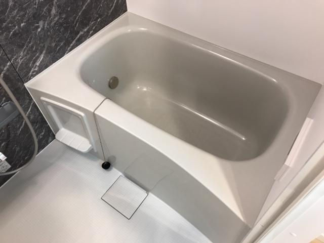 ナーシサス東中島の浴室|バス