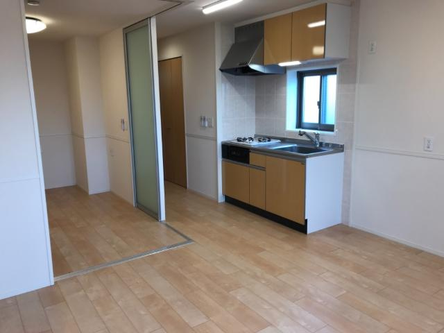 ナーシサス東中島の居間・リビング|リビング