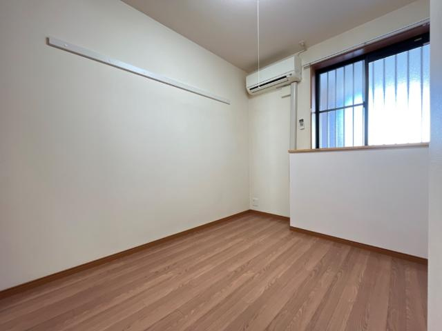 アリウスの内装|洋室