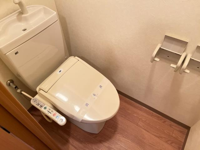 アリウスのトイレ|シャワー付トイレ