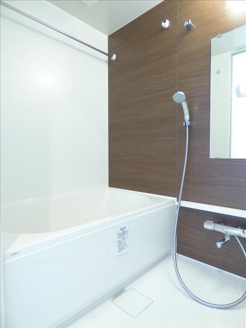 Ｃｏｕｒｔ　ＭＡＲＩＡＧＥの浴室|ユニットバス１２１６型