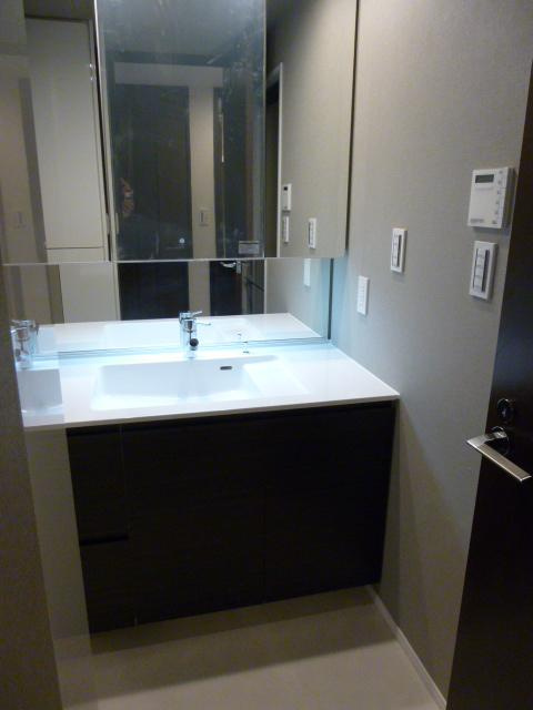 マジェスティハウス新宿御苑パークナードの洗面所