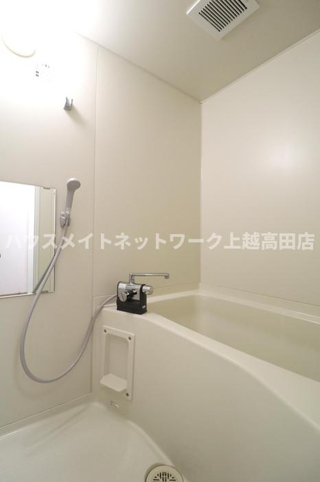 ＣＡＳＡフィオーレの浴室|追焚機能付