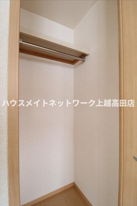 ＣＡＳＡフィオーレの収納|クローゼット（間取り反転タイプ102号室参考画像となります。）