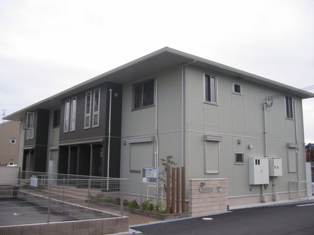 リザイアＢ棟の外観