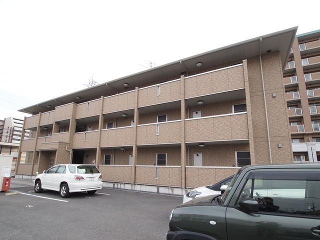 ブルームフォレストの外観