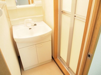 【洗面所】 | プラボー・パーヒ | 洗面