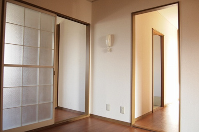 【居間・リビング】 | ラフィーネTENRI 