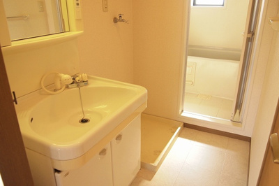 【洗面所】 | ラフィーネTENRI 