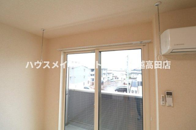 レフィナード Ｃのその他|室内物干し