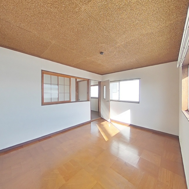 本巣市仏生寺貸家　南の内装