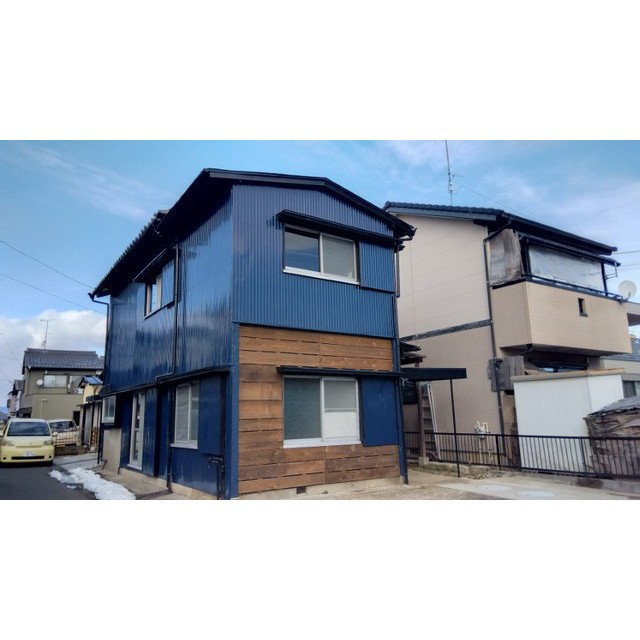 本巣市仏生寺貸家　南の外観