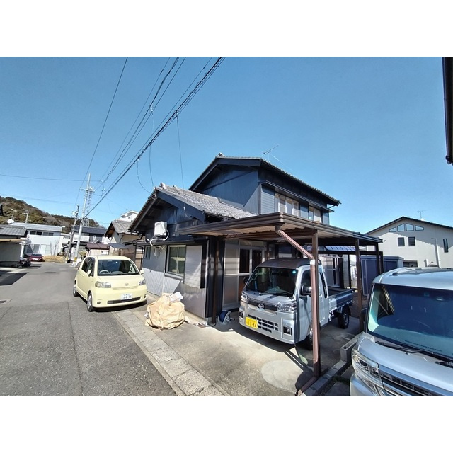 粟野西7丁目貸家の外観