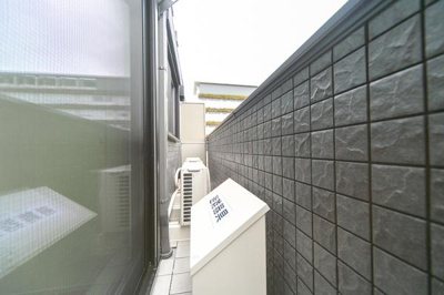 【バルコニー】 | HILL TOP RESIDENCE OSAKI