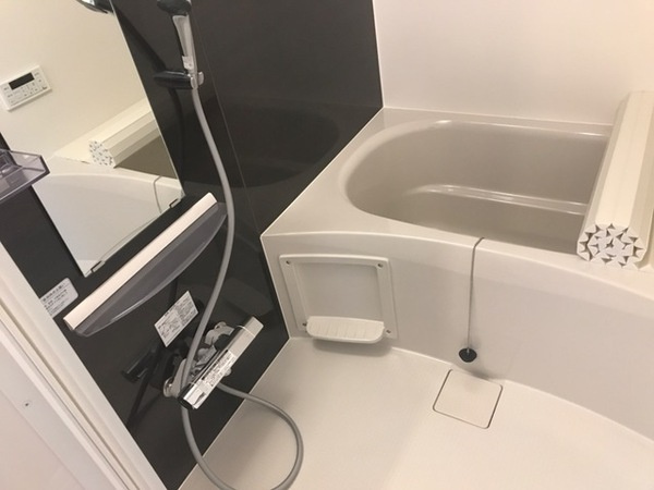 カンパーナの浴室