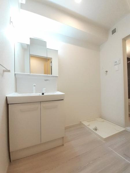 ウィンド　ホライズン　Ａの洗面所