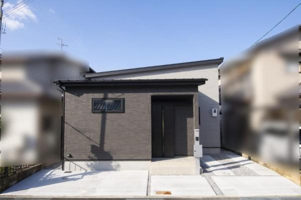 磯城郡田原本町千代 ／一戸建